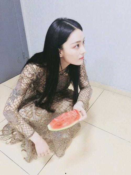 刘思雨吃瓜,揭秘娱乐圈幕后真相