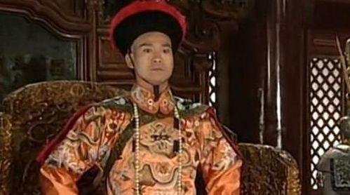 靠着吃瓜走上皇位,吃瓜达人如何逆袭登基称帝